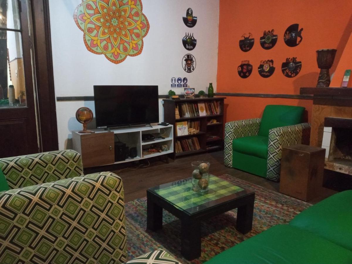 Casa Copada Hostel Μοντεβιδέο Εξωτερικό φωτογραφία
